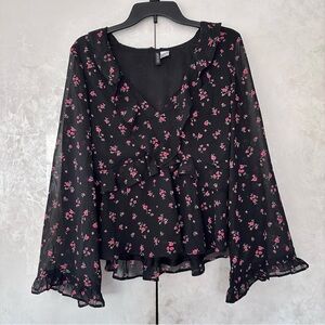 H&M Floral Chiffon Ruffled Blouse